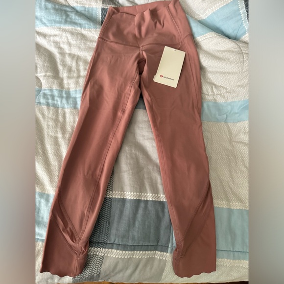 Lululemon Wunder Under Sclp *NEW* - Picture 4 of 5